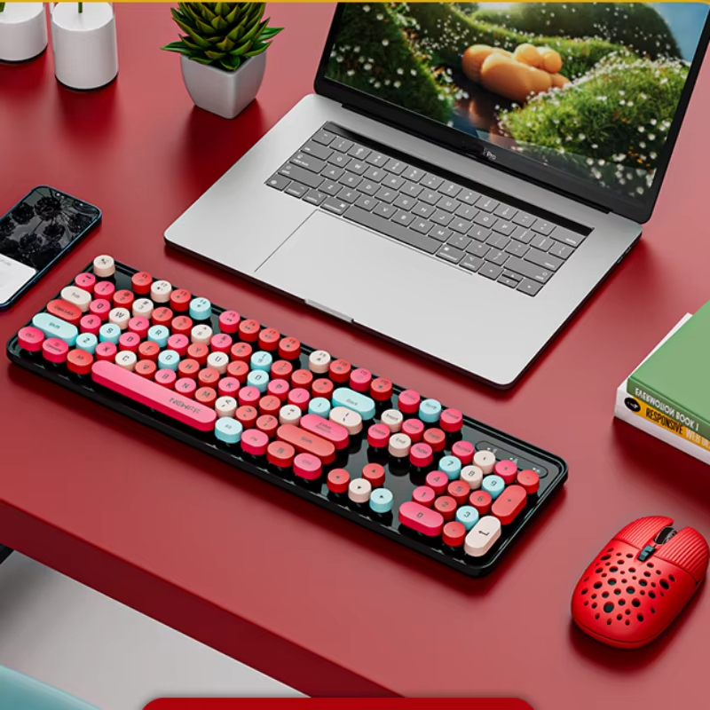 104 Keys 2.4G Wireless Gaming  - Retro Gaming Kc recensione e prezzo